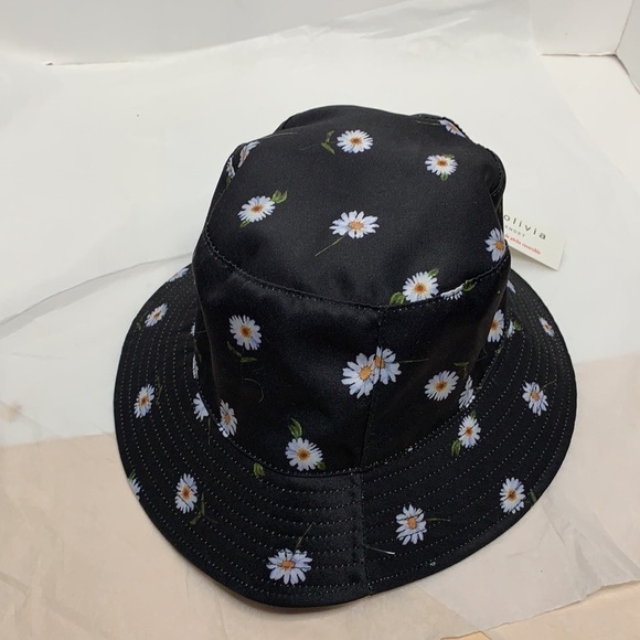 AO X FABFITFUN REVERSIBLE BUCKET HAT main image 12